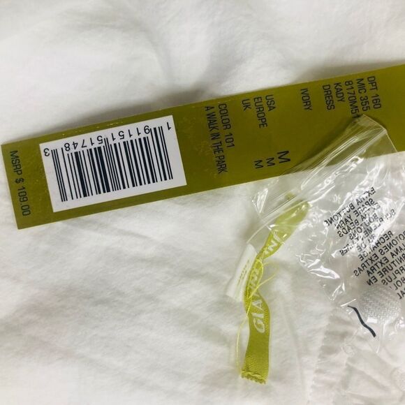 A walk in the park white mini dress - Picture 7 of 8